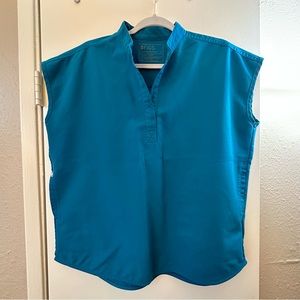 Figs Scrub top Rafaela mandarin collar small blue